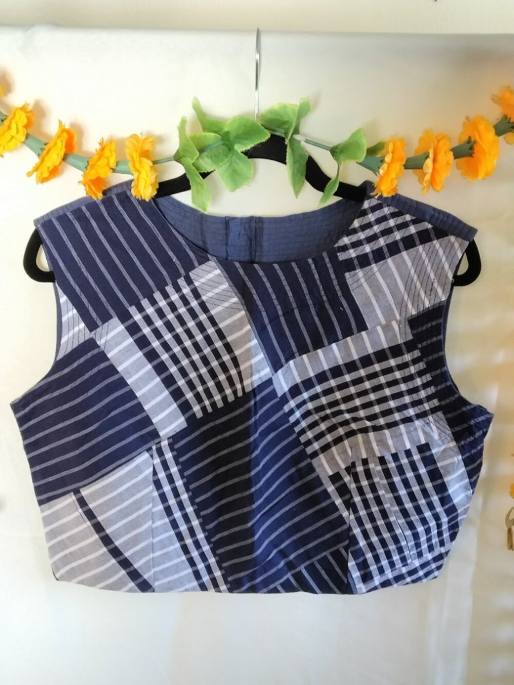 Stunning NWT Plaid Handwoven Cropped Women's Large Top Barefoot Shop Sri Lanka